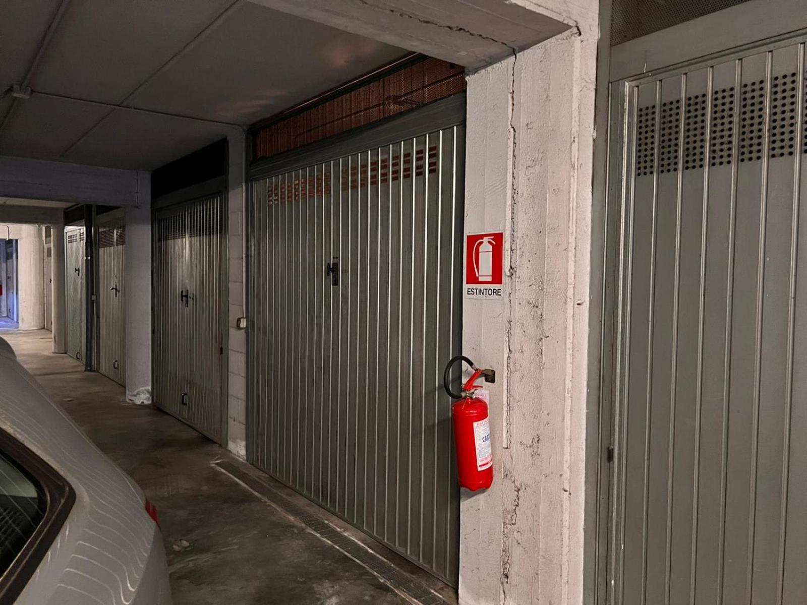 Kibilu - Via Medaglie D'Oro Centro Citta Con Parcheggio Apartment Varese Exterior photo